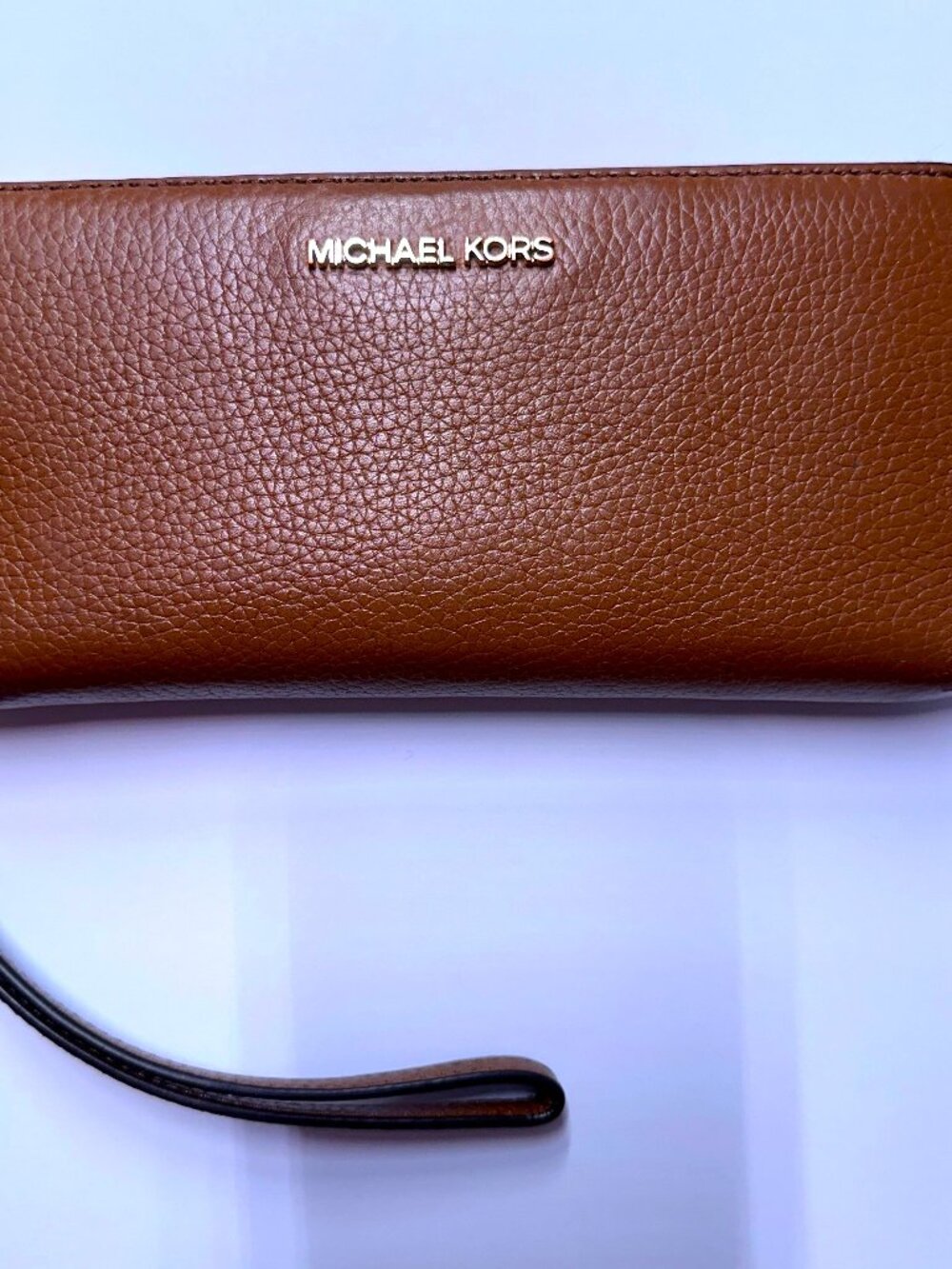 Michael Kors Large Jet Set Travel Pebbled Leather Wristlet - Camel 35T7GTVE7L